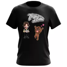 Maglietta Caricature SD “Caricature SD di Han Solo e Chewbacca e il Falcon Millenium Mini Drone” – Parodia dei Star Wars