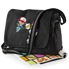 Sac à bandoulière Sacha « Un Mewtwo sauvage apparait... Ou pas! » – Parodie Pokémon