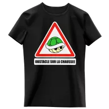 T-shirt Enfant Fille La carapace verte « Obstacle sur la chaussée ! » – Parodie Mario Kart