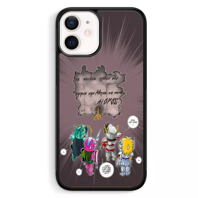 Coque pour téléphone portable iPhone 12 Mini (5.4) Parodie Saint Seiya 4 touristes japonais perdus en Grèce... - Shiryu, Hyoga, Shun dans la maison d'Aioros
