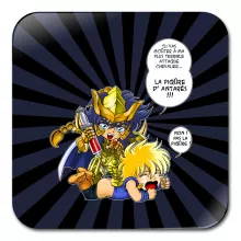 Sous-Verre en bois Hyoga « Non ! Pas la piqûre ! » – Parodie Saint Seiya