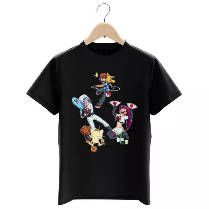 T-shirts Enfants Garçons Parodie Pokémon Une partie de Poké-Ball :) - Pikachu, Sasha, la Team Rocket