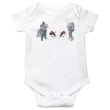 Cygnus Hyoga Baby Strampler “Cygnus Hyoga and Aquarius Camus” – Parodie auf Saint Seiya