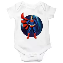 All Might X Superman Baby Strampler – Parodie auf My Hero Academia
