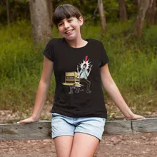 T-shirt Enfant Fille Solid Snake « Colis piégé... » – Parodie Metal Gear Solid