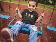Mario Mädchen Kinder T-Shirt – Parodie auf Super Mario
