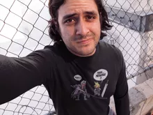 T-Shirt à manches longues Clad « Prétentieux !! » – Parodie Final Fantasy VII