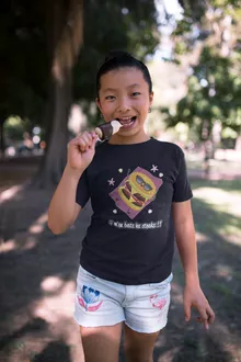 T-shirt Enfant Fille Humoristique « J'm'en bats les steaks !! » – Parodie Funny