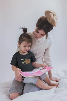 T-shirt Enfant Fille « Va chercher ! » – Parodie Naruto