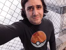 Pikachu Långärmad T-Shirts “Poké ball” – Parodi Pokémon