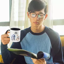 R2-D2 Tasse “R2-D2 und BB-8” – Parodie auf Star Wars
