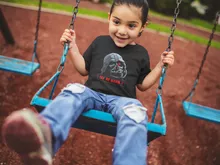 Camiseta Niña Darth Vader “Darth Vader y Terminator” – Parodia de Star Wars