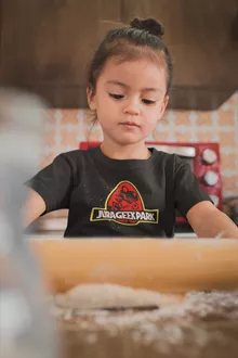T-shirts crianças raparigas “Yoshi e Parque Jurássico” – Yoshi de parodia