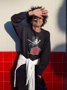 Pull Sasuke « Akatsu-kintôun » – Parodie Naruto