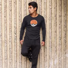 Pikachu Långärmad T-Shirts “Poké ball” – Parodi Pokémon