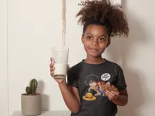 T-shirt Enfant Fille Luffy « Mon Précieux (SD Edition) » – Parodie One Piece