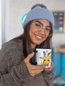 Mug Pikachu « Pika Free Hugs » – Parodie Pokémon