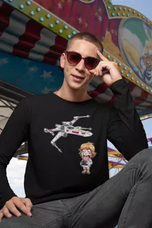 Cartoon SD Luke Skywalker Lange Mouwen T-Shirts “Cartoon SD Luke Skywalker en X-Wing Mini Drone” – Star Wars parodie
