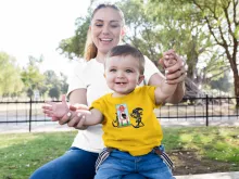 Baby T-shirt – Parodie auf Alien