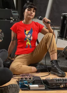 Logan T-shirt för kvinnor “Logan aka Wolverine” – Parodi Wolverine - Järven