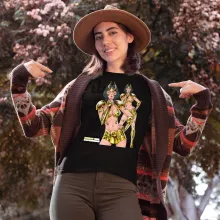 T-shirt Femme Manga « La Sublime Princesse née sous le Signe du Capricorne ! » – Parodie Cosplay Girls
