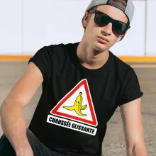 T-shirt La banane « Chaussée glissante ! » – Parodie Mario Kart