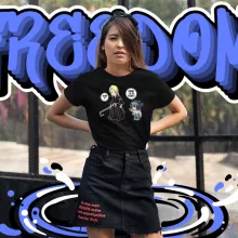 T-shirt Femme Kira « Erreur sur la personne... » – Parodie Bleach