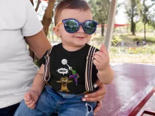 Piccolo Baby T-shirt “NACH HAUSE!!! (deutsche Fassung)” – Parodie auf Dragon Ball