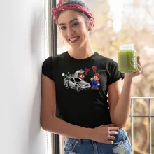 Mario Damen T-shirt “Mario und der Delorean” – Parodie auf Super Mario