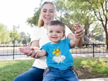 Pikachu Baby T-shirt “Pikachu und Zeus” – Parodie auf Pokémon
