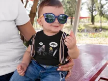 T-shirt bébé Clad « Prétentieux !! » – Parodie Final Fantasy VII
