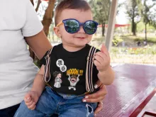T-shirt bébé Luke « Luke Life Episode II : Une soeur indigne » – Parodie Star Wars