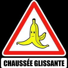 T-shirt La banane « Chaussée glissante ! » – Parodie Mario Kart