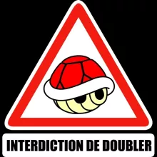 Pull La carapace rouge « Interdiction de doubler ! » – Parodie Mario Kart